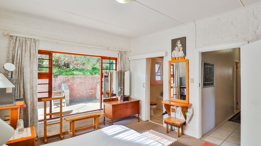4 Bedroom Property for Sale in Stilbaai Oos Western Cape
